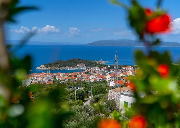 Villa Sara With Pool, Whirlpool And Sea View