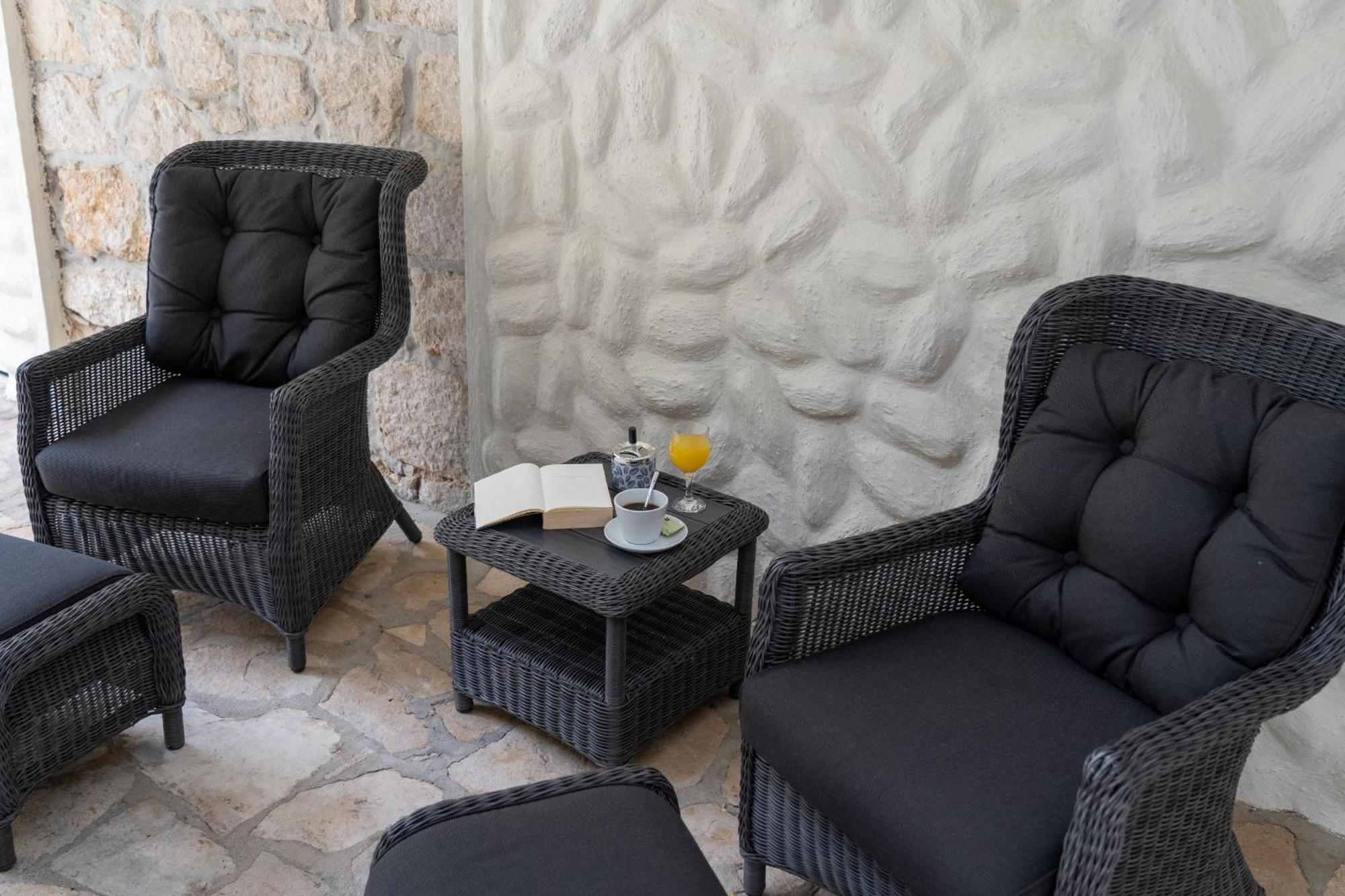 Sara With Pool, Whirlpool And Sea View Villa Makarska