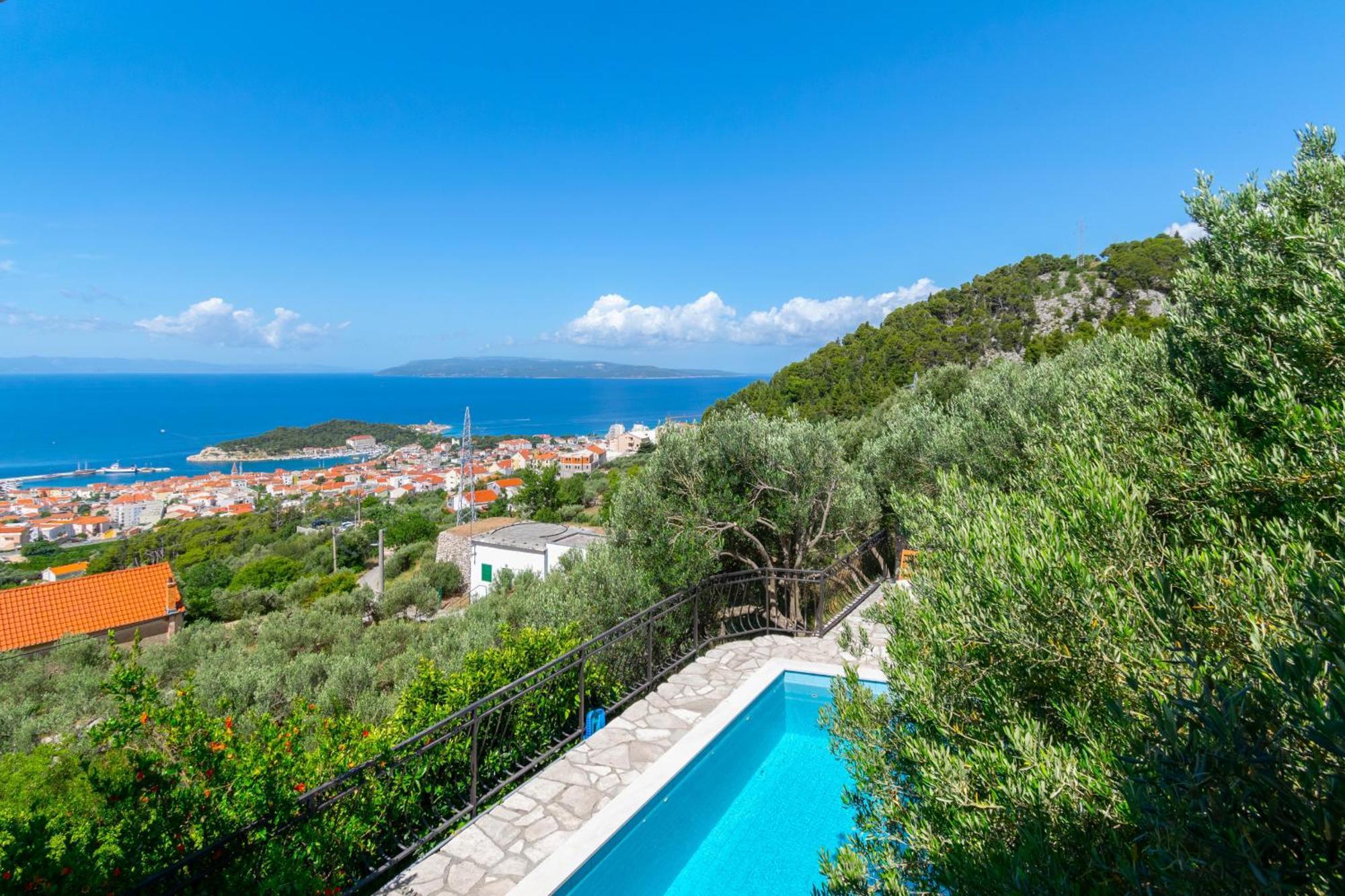 Sara With Pool, Whirlpool And Sea View * Makarska